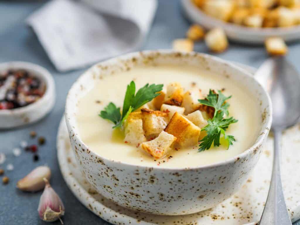 Bärlauch Käsesuppe