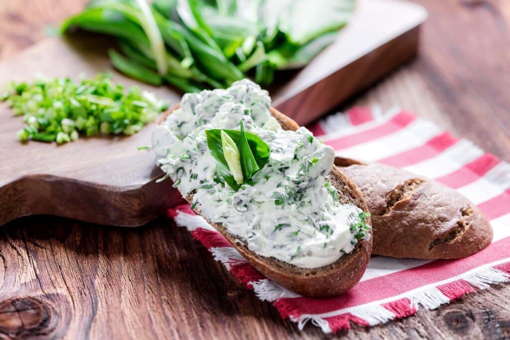 Bärlauchquark mit Kartoffeln oder als Dip