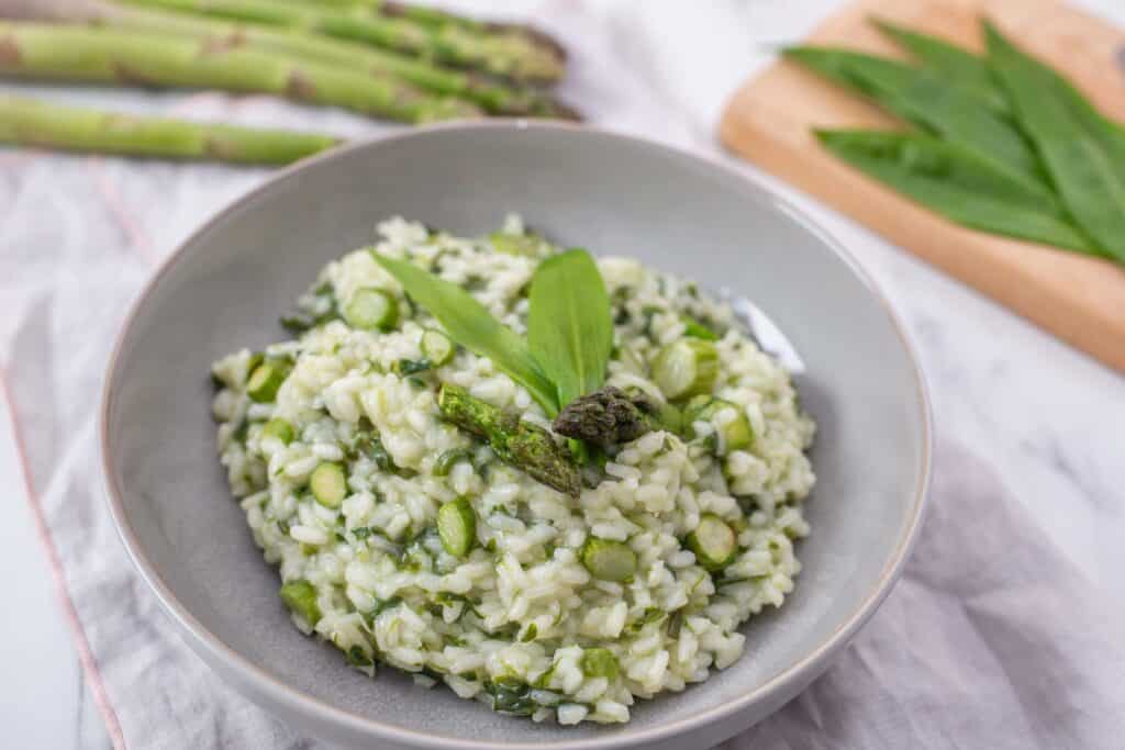 Bärlauchrisotto mit Parmesan und Zitrone