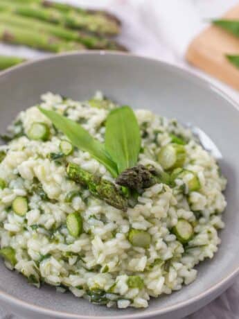 Bärlauchrisotto mit Parmesan und Zitrone