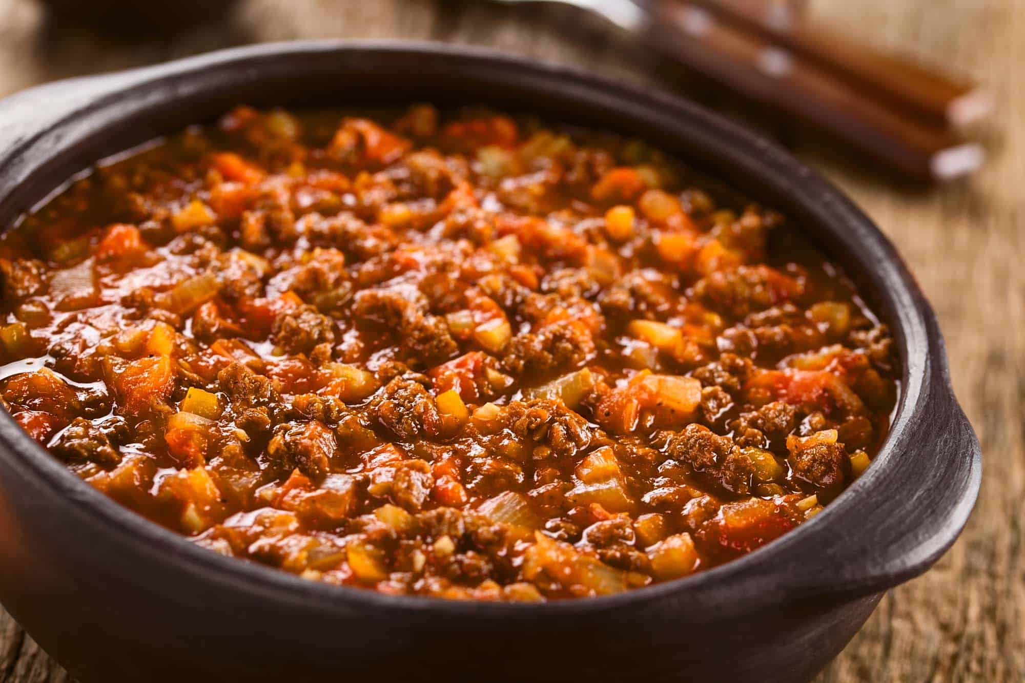 Vegane Bolognese mit Braunelle und Bohnen