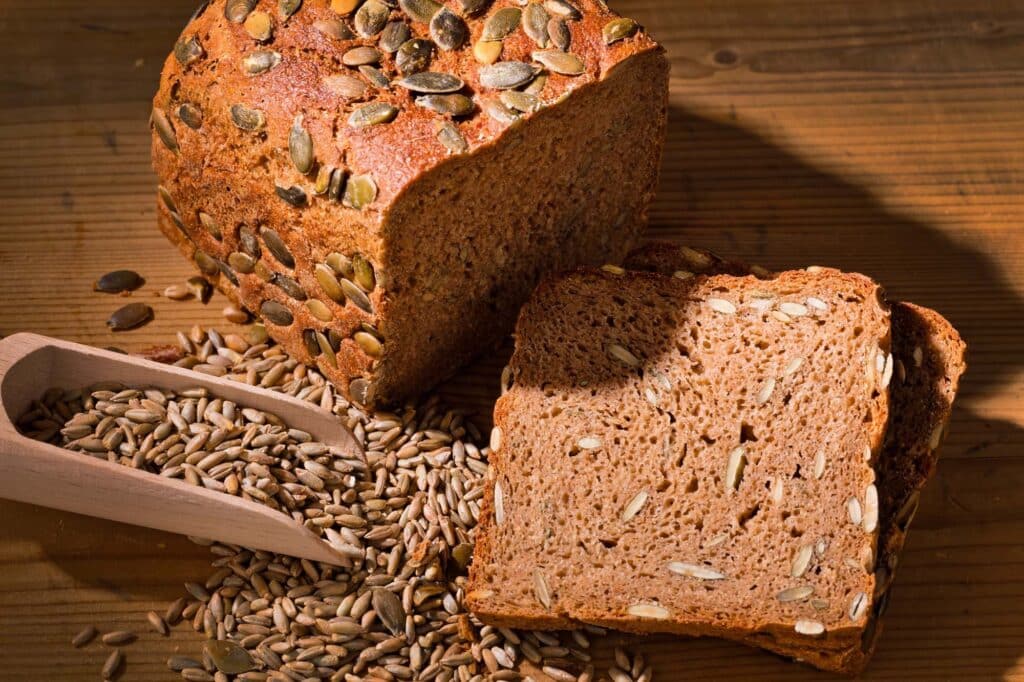 Kornelkirschen-Kürbiskern-Brot